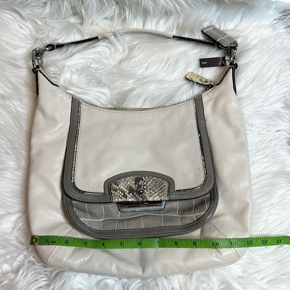 GUC Coach Kristin Python Croc Embossed Cream/Grey Leather Hand/Shoulder Bag - Picture 14 of 16
